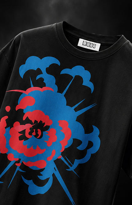 OVERSIZED BOLD GRAPHIC STREETWEAR T-SHIRT