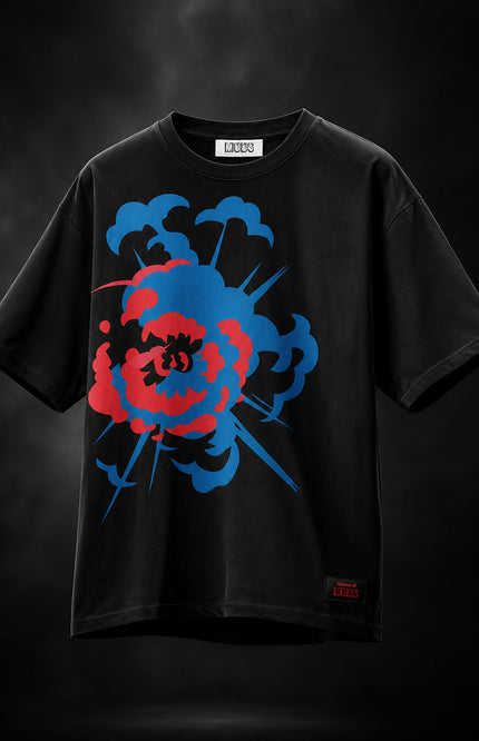 OVERSIZED BOLD GRAPHIC STREETWEAR T-SHIRT